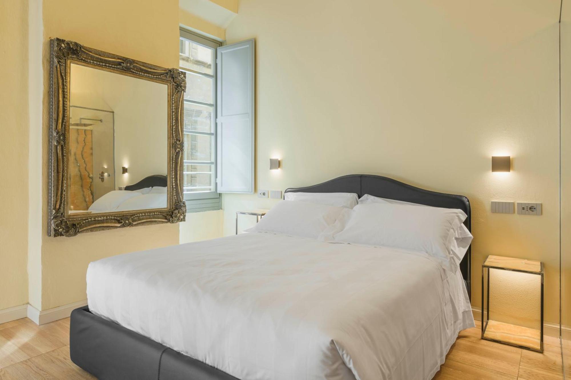 Palazzo Patrizi Suites & Spa Siena Bagian luar foto