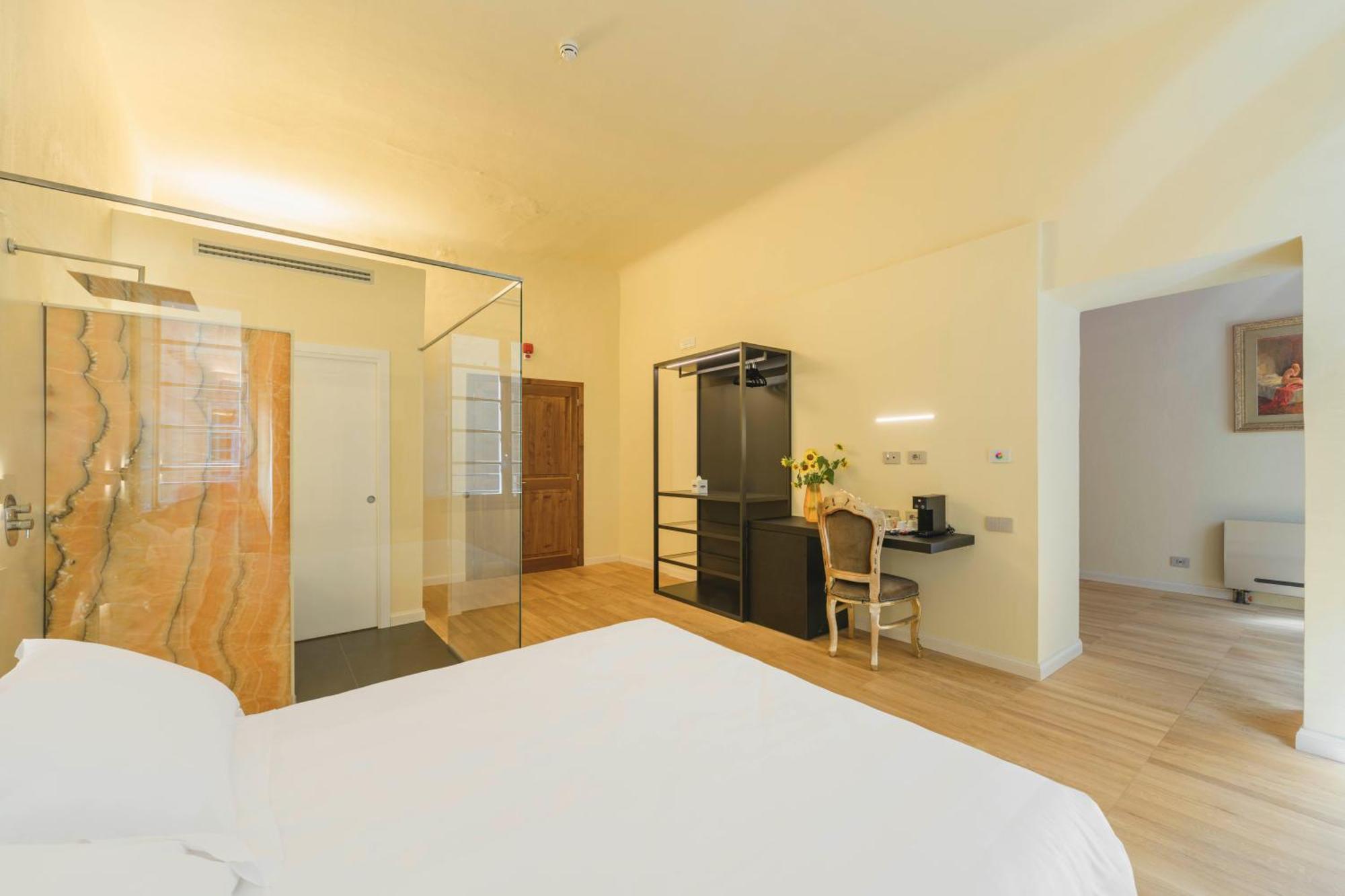 Palazzo Patrizi Suites & Spa Siena Bagian luar foto