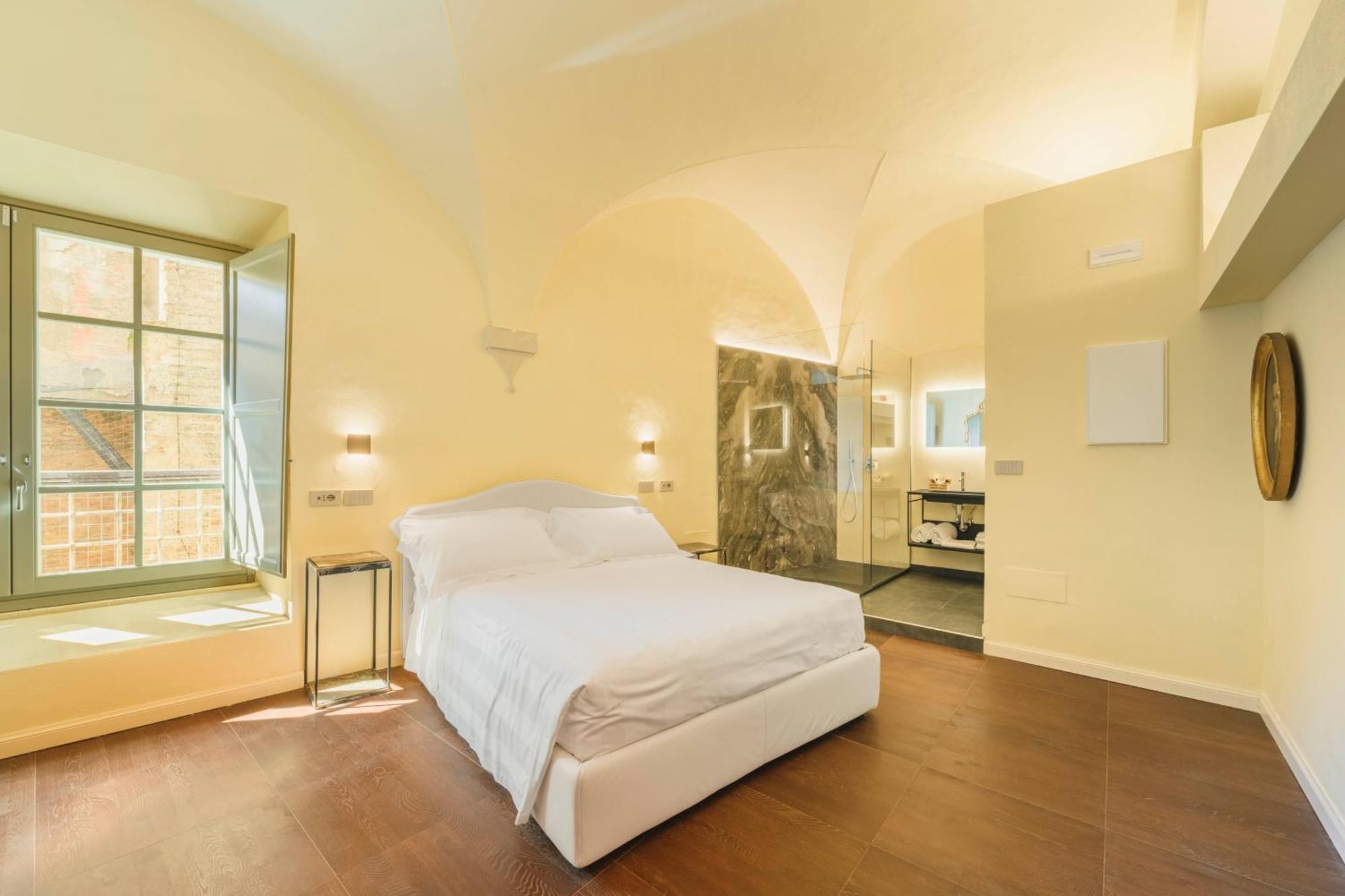 Palazzo Patrizi Suites & Spa Siena Bagian luar foto