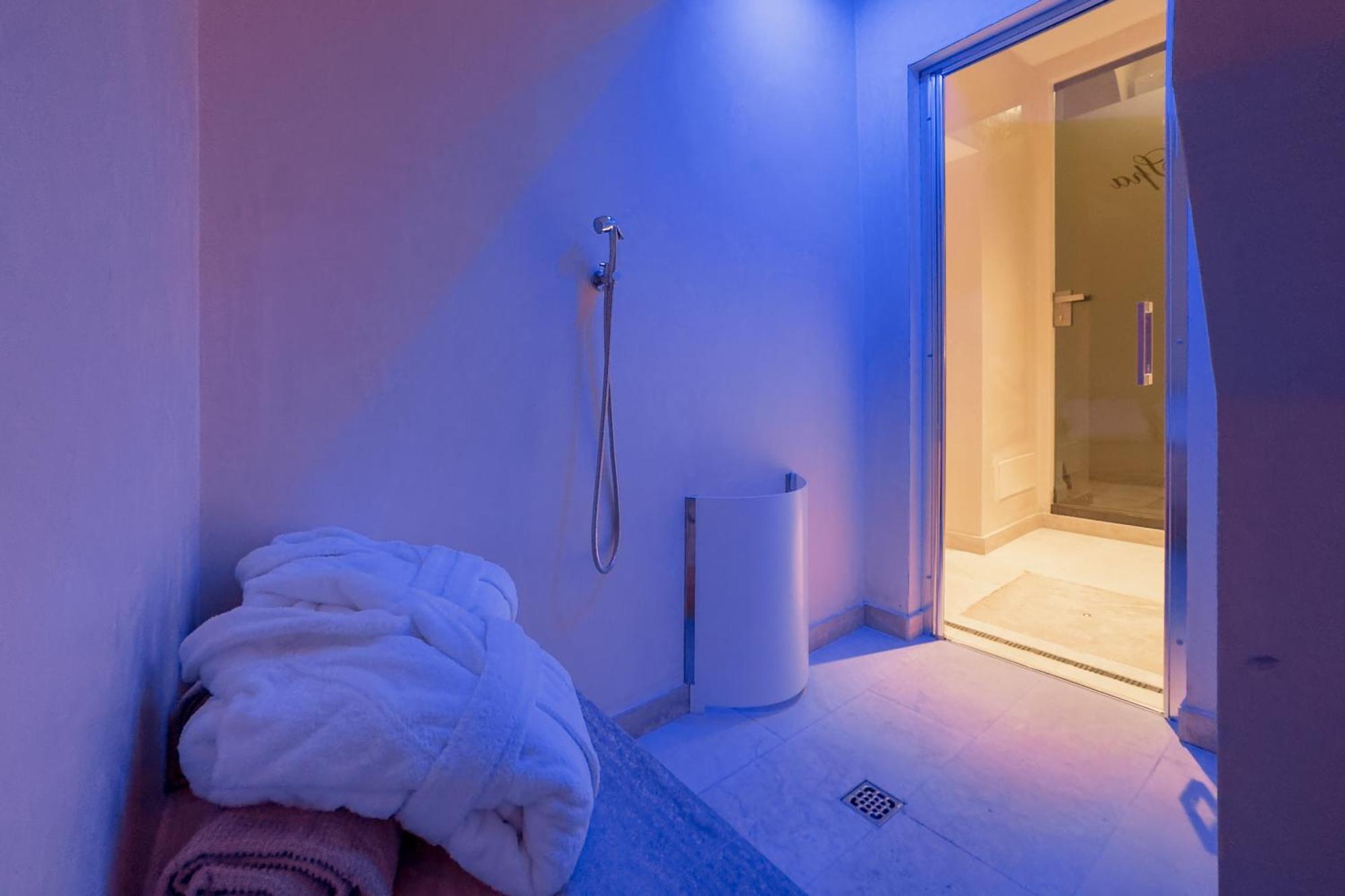 Palazzo Patrizi Suites & Spa Siena Bagian luar foto